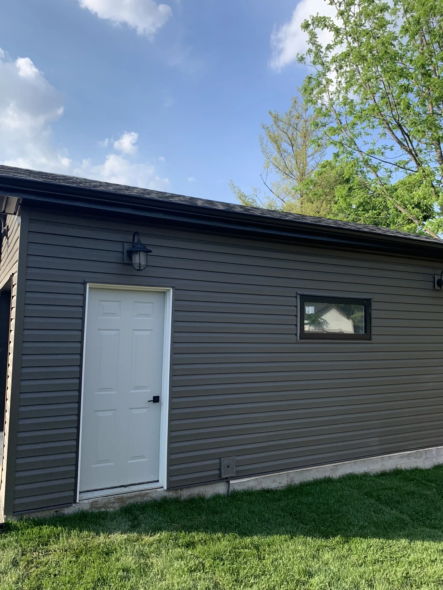 Grey Vinyl Garage — photo
