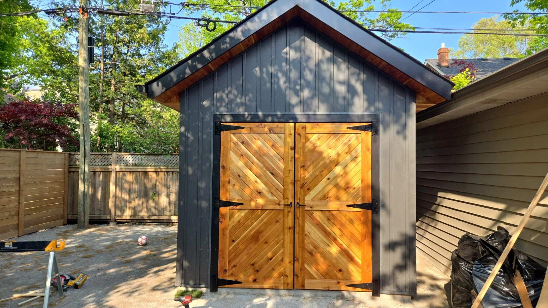 Phil Shed — photo